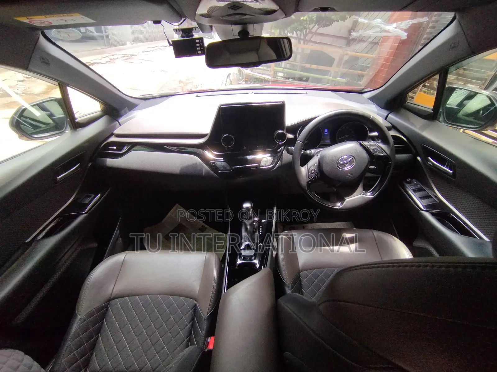 Toyota C-HR G LED PACKAGE PUSH 2019