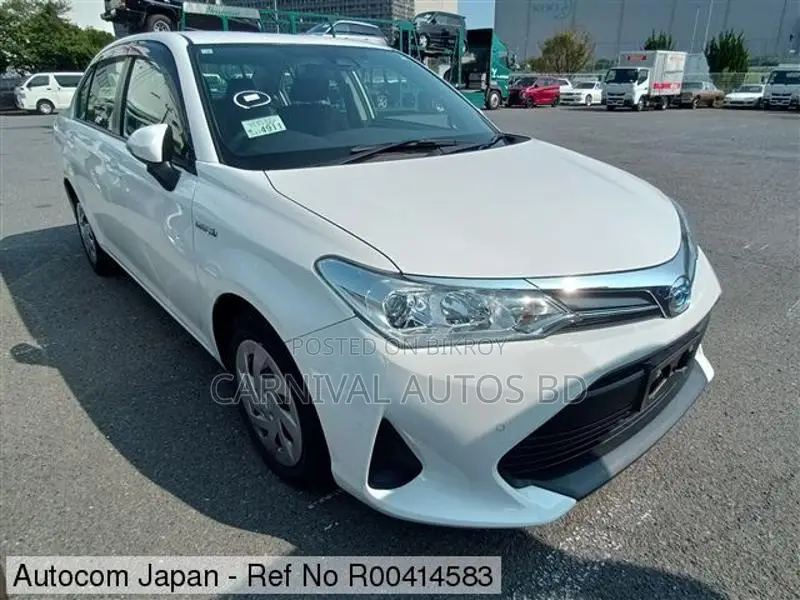 Toyota Axio EX PACKAGE 2020