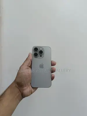 Apple iPhone 15 Pro 128 GB (Full Box) (Used)