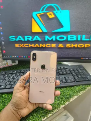 Apple iPhone XS (Used)