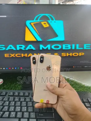 Apple iPhone XS (Used)