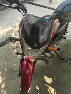 Bajaj Platina 100 - 2014