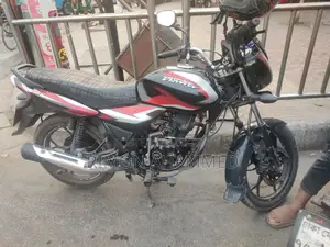 Bajaj Discover 110 2023