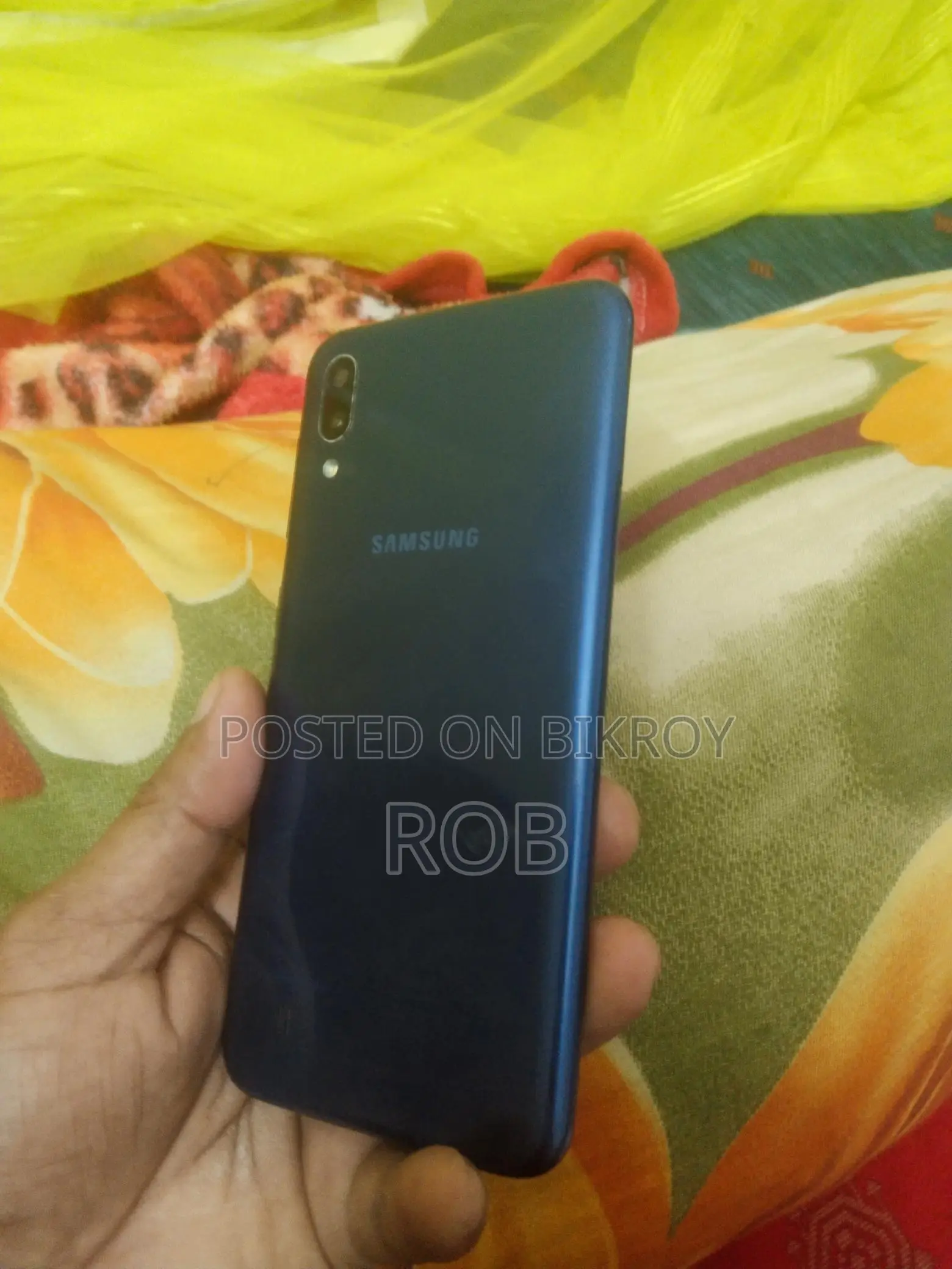 Samsung Galaxy M10 4G 2/32 GB (Used)