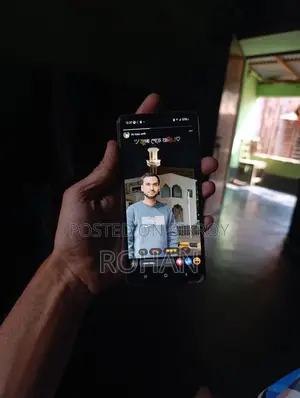 Samsung Galaxy A52 6-128 (Used)