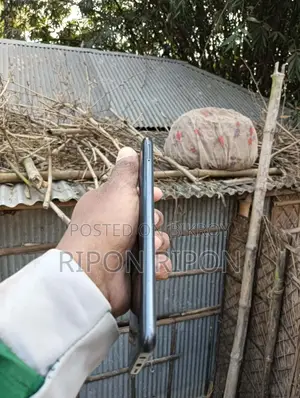 Xiaomi Redmi Note 10 . (Used)
