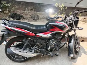 Bajaj Discover 110 2022