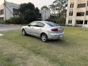 Mazda Axela lpg 2004