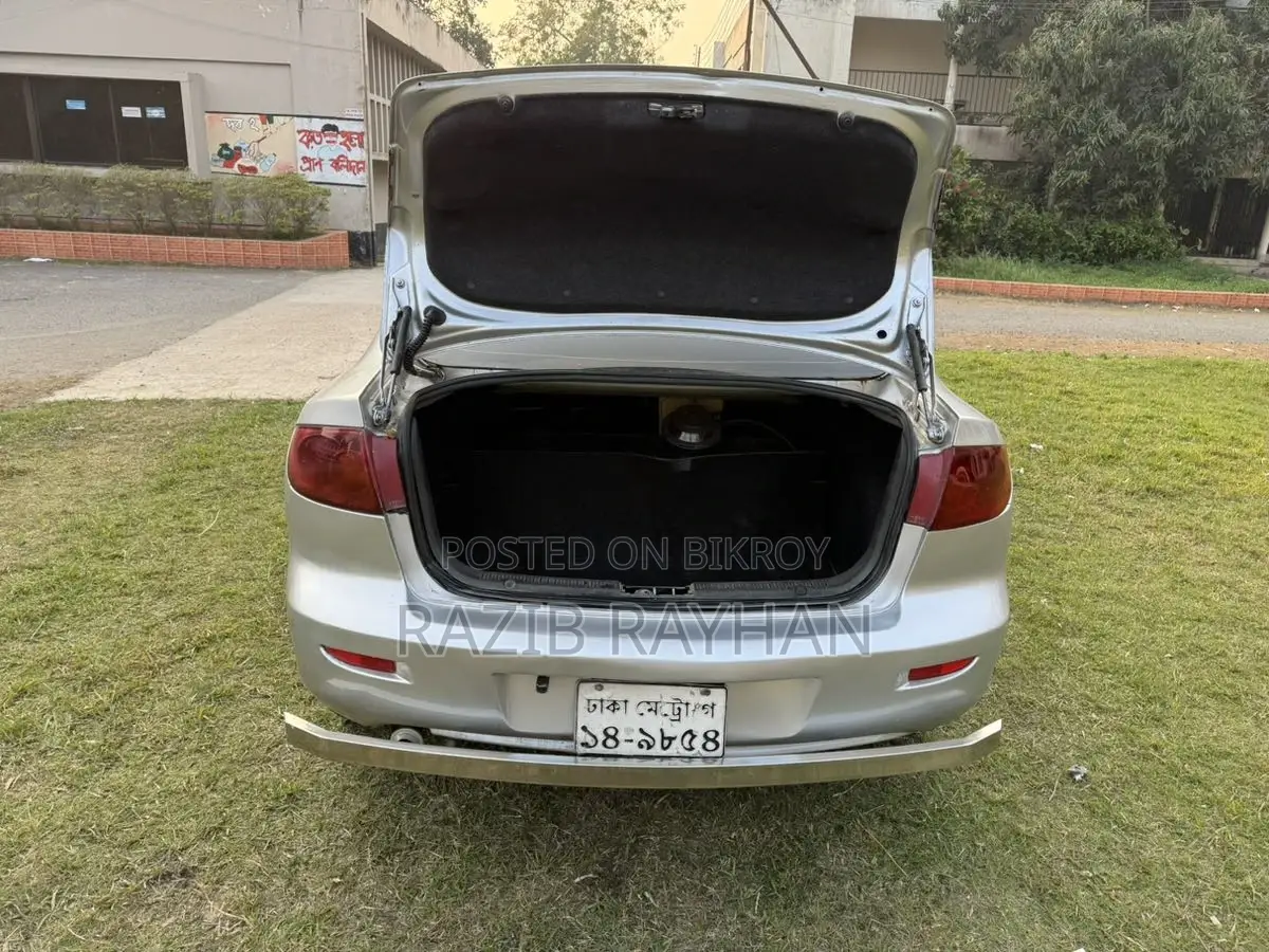Mazda Axela lpg 2004