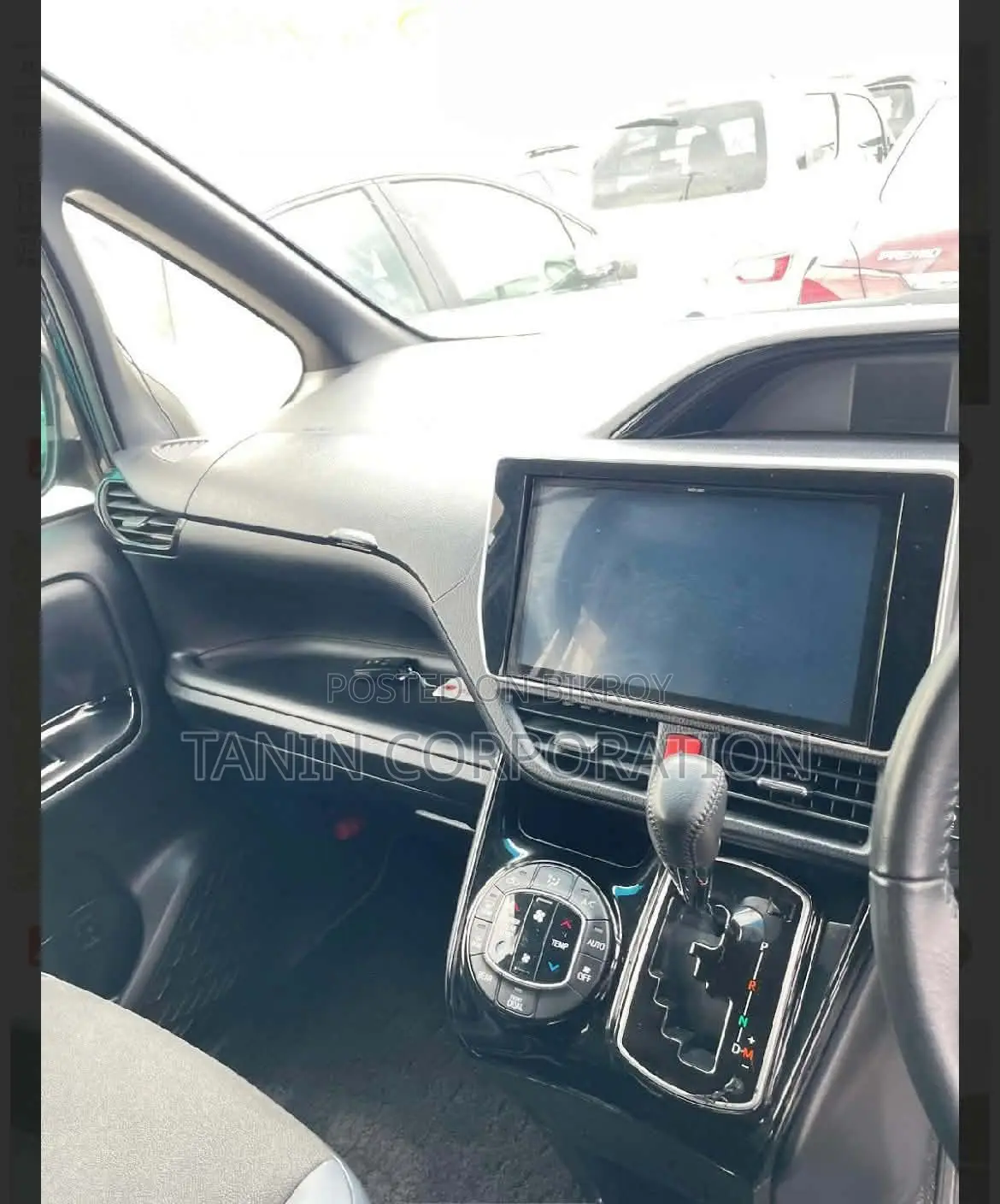 Toyota Noah Non Hybrid WXB V-2 2020