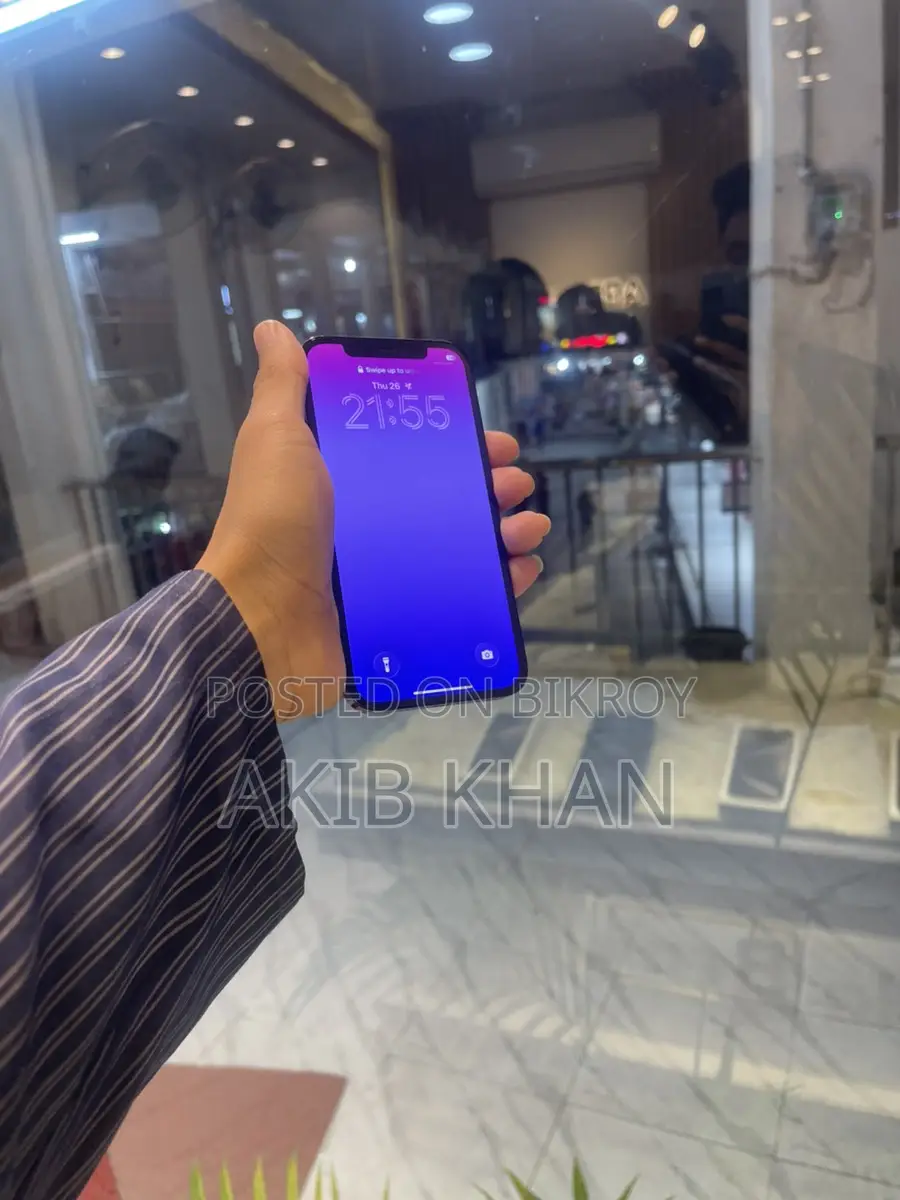 Apple iPhone 12 Pro (Used)