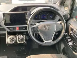 Toyota Noah Hybrid G 2 Door PW 2020