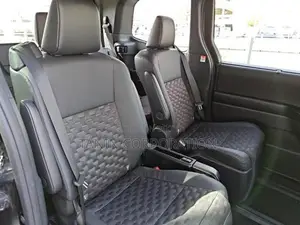Toyota Voxy Hybrid S-Z Full Opn 2023