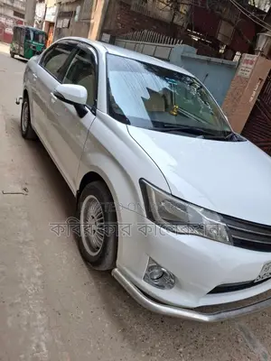 Toyota Axio white 2014