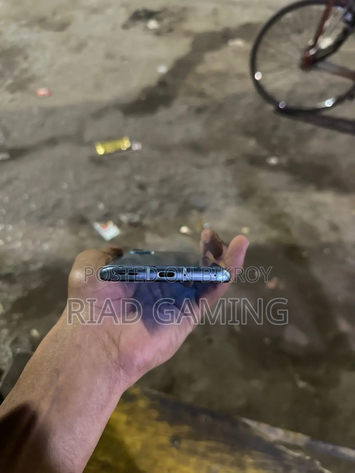 OnePlus 9R 8/256 (Used)