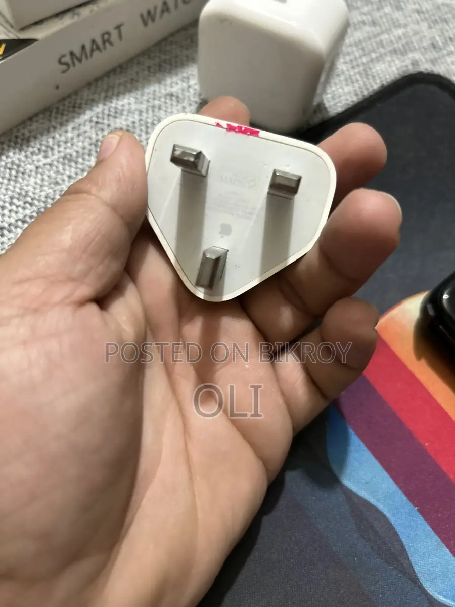 iPhone Samsung Used Adapter