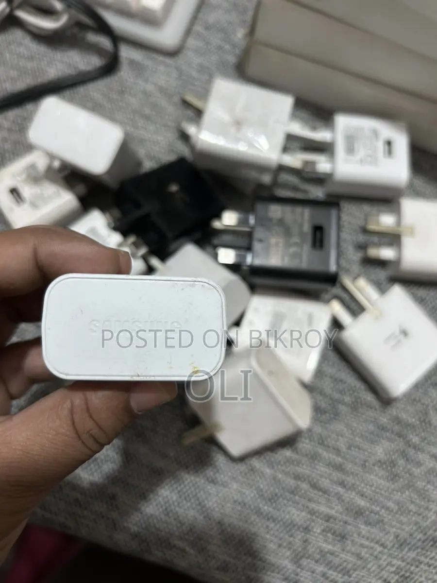 iPhone Samsung Used Adapter
