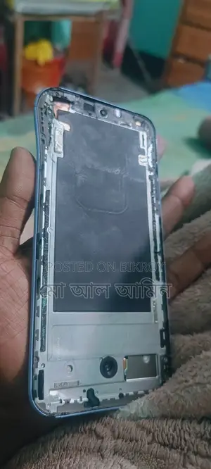 Pova Slim Motherboard 5G