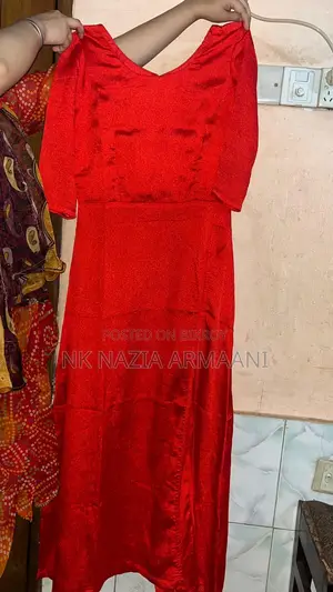 ভ্যালেন্টাইনস গাউন উইথ কোড