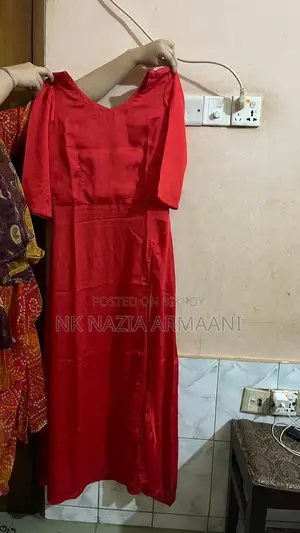 ভ্যালেন্টাইনস গাউন উইথ কোড