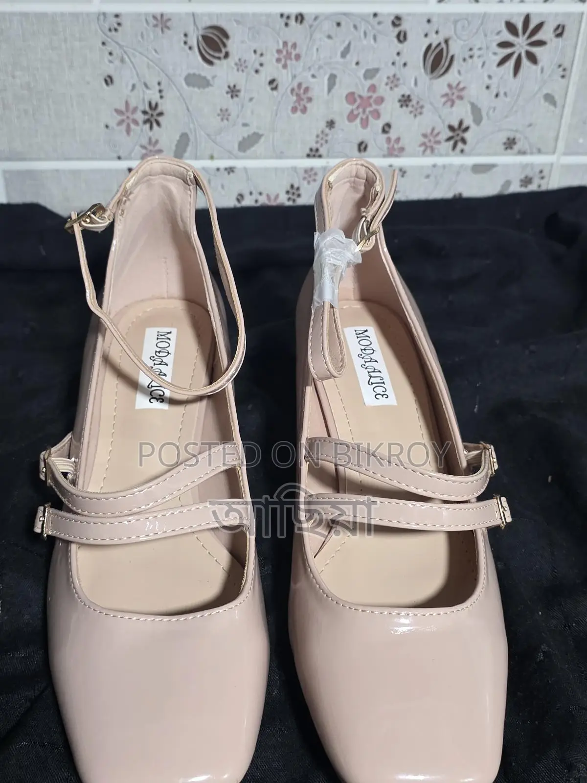 Imported Western Heel