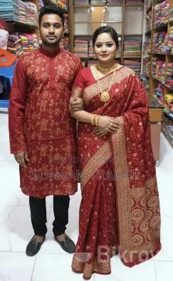 নিউ কাপল শাড়ী