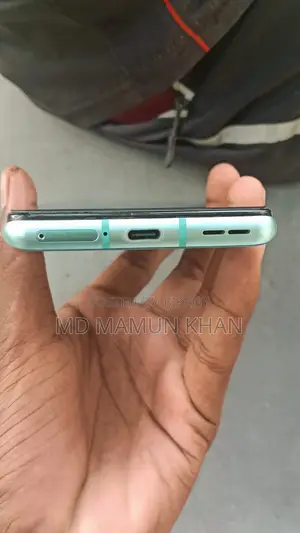 OnePlus 8 (Used)