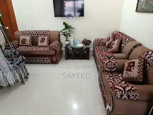 2+ 2+1 সোফা সেট টি বিক্রি হবে