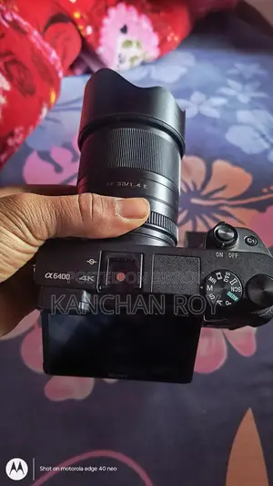 Sony A6400 Vamera +viltrox 33mm F-1.4+1 Pic Bettery