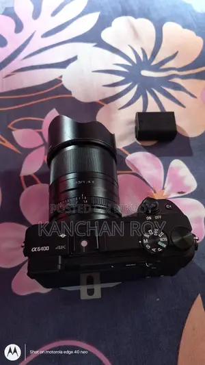 Sony A6400 Vamera +viltrox 33mm F-1.4+1 Pic Bettery