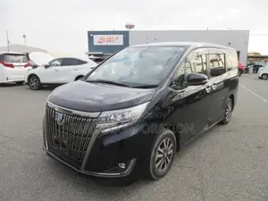 Toyota Esquire Hybrid GI Premium 2021