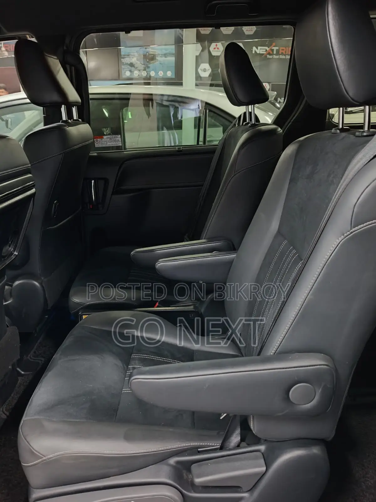 Toyota Esquire GI PREMIUM (BodyKit) 2020