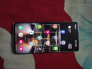 Samsung Galaxy S10 (Used)