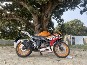 Honda CBR 150R - 2019