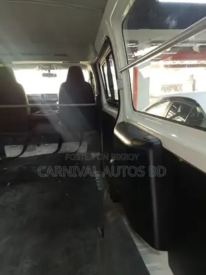 Toyota Hiace GL SHOWROOM READY 2020