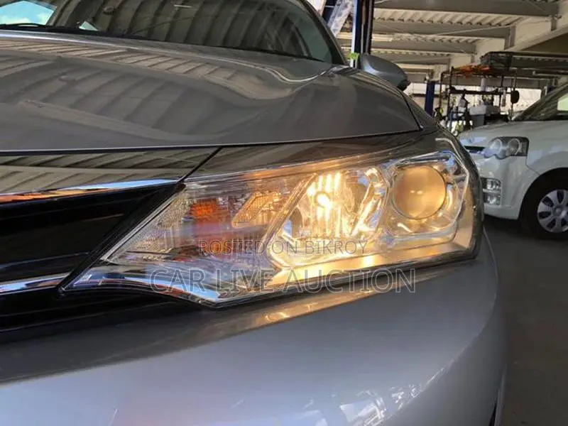 Toyota Axio Hybrid EX package 2021