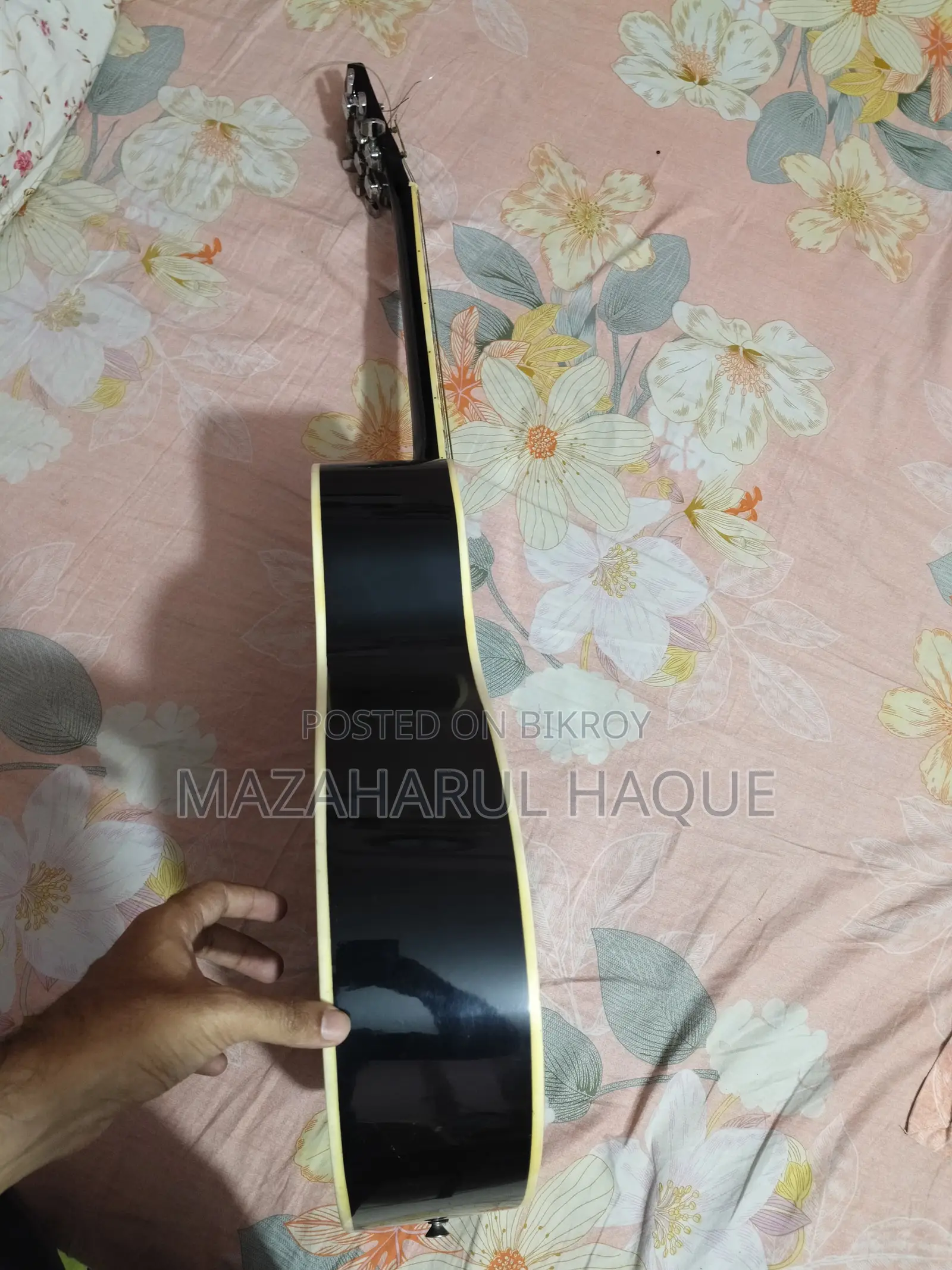 Acoustic Guitar for Sale