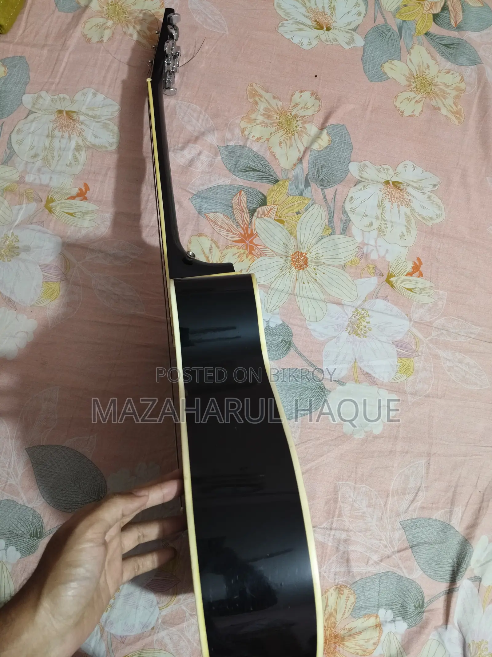 Acoustic Guitar for Sale