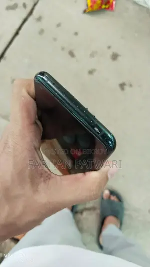 OnePlus 9R . (Used)