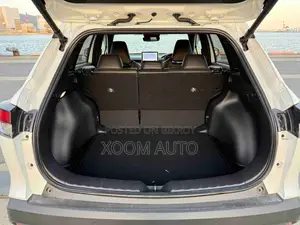 Toyota Corolla Cross Z LEATHER PEARLCOLOR 2024