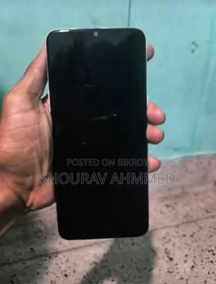 Realme 6i (Used)