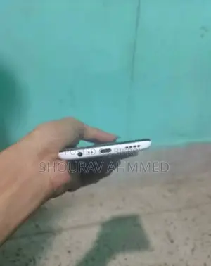 Realme 6i (Used)