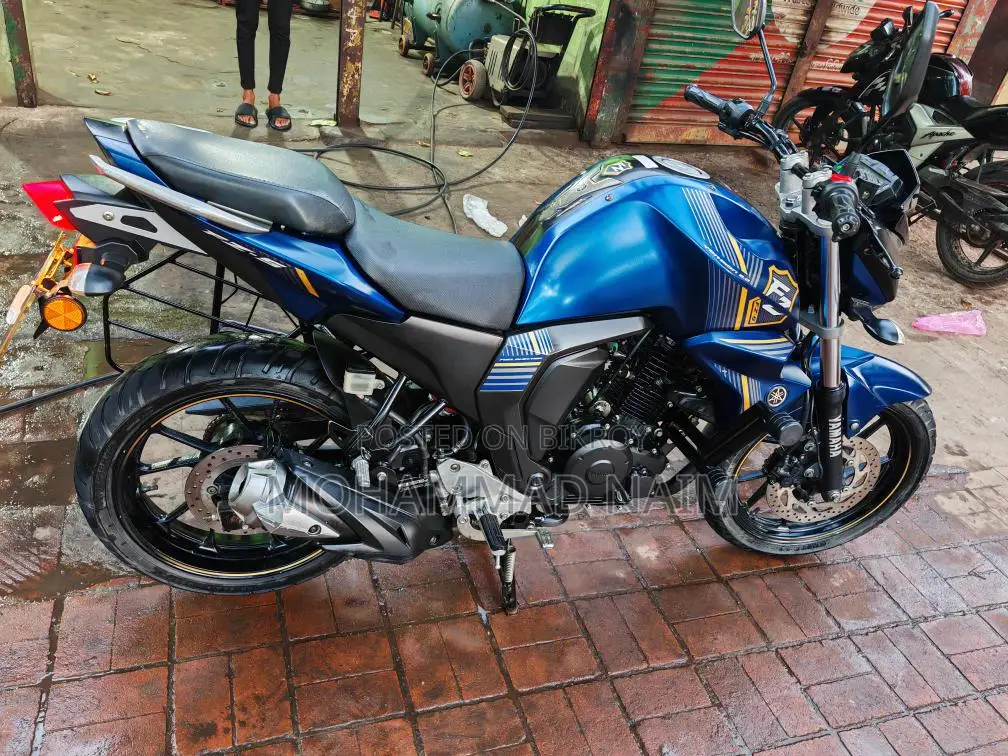 Yamaha FZs V2 2023