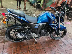 Yamaha FZs V2 2023