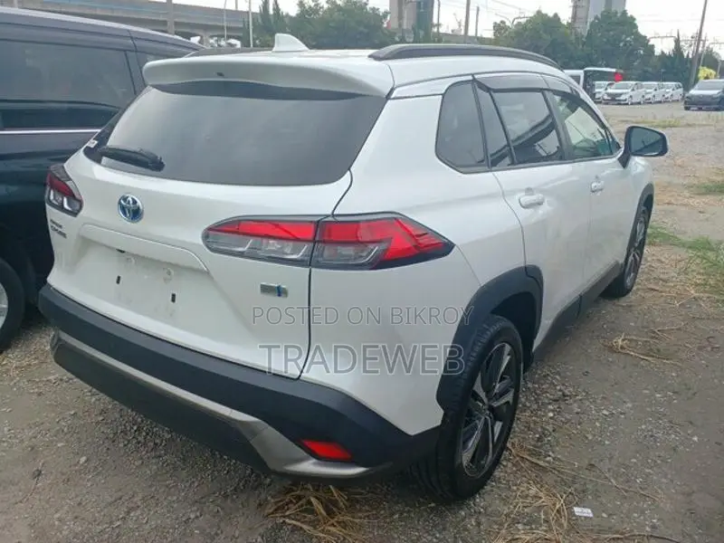 Toyota Corolla Cross 2021 Pearl