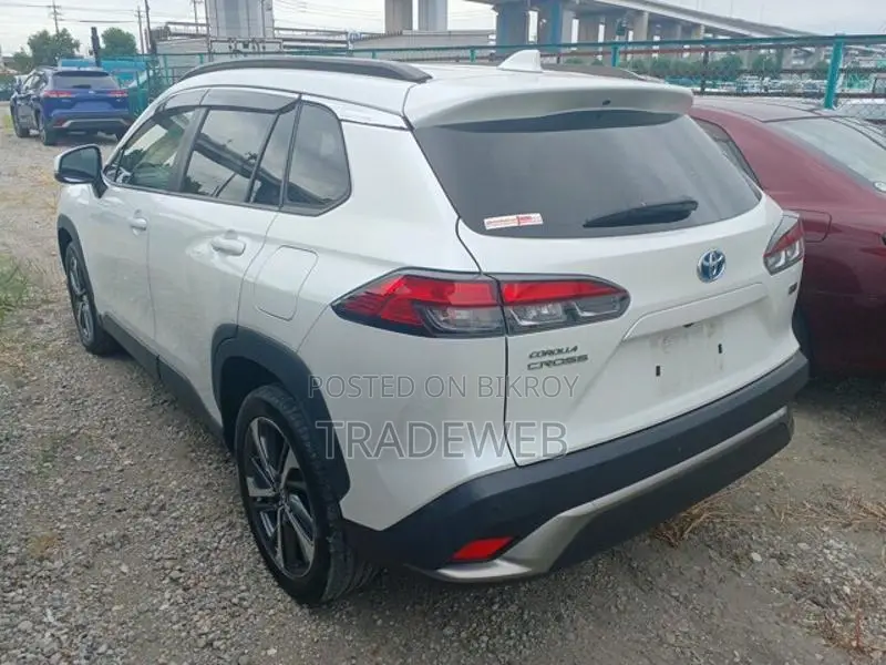 Toyota Corolla Cross 2021 Pearl