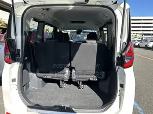 Toyota Noah X HYB 62000KM 2020