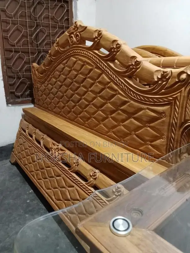 Factory Price: Attractive Design Beds for Sale