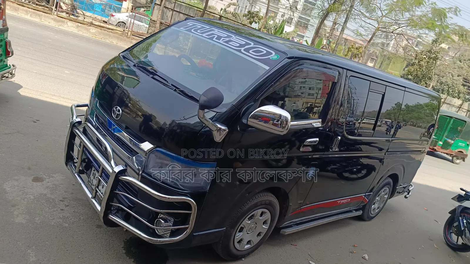 টয়োটা হাইয়েস সুপার জিএল ২০১২