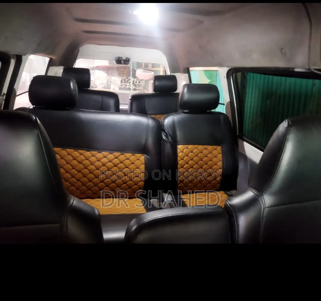 Toyota Noah 2.0 FWD (8 Seater) 2004 White
